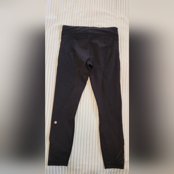 Lululemon athletica leggings sz 8 Brand New! BLACK. - Picture 8 of 10